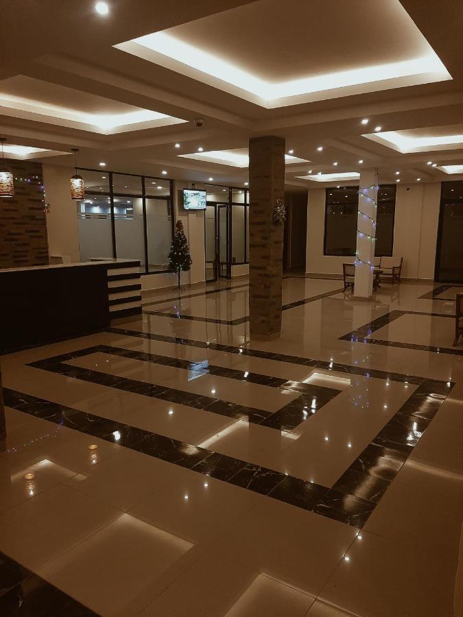 The Willis Hotel, Bomet 외부 사진